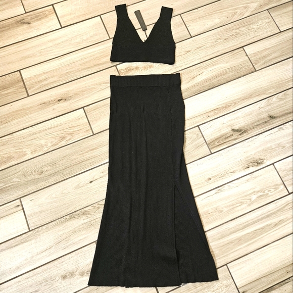 House of Harlow 1960 Dresses & Skirts - House of Harlow 1960 2 Piece Ribbed Set